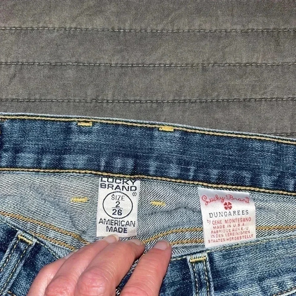 Lucky Brand Button Fly Distressed Denim Jeans Raw Hem Size 26 - Picture 6 of 9
